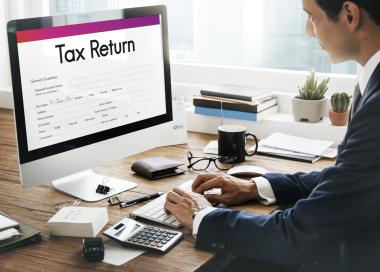 Navigate new income tax plate in India for 2025-26